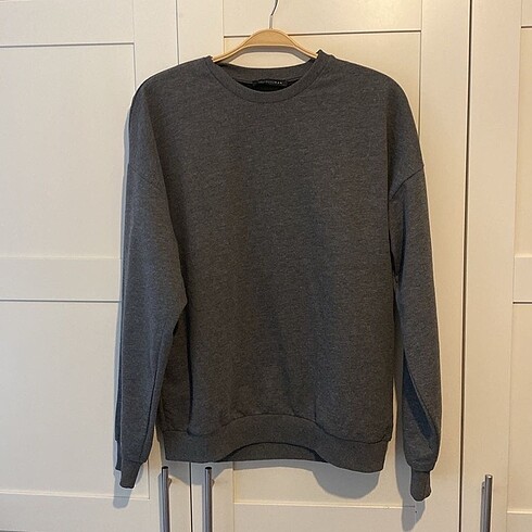 l Beden Gri Antrasit Sırt Baskılı Sweatshirt