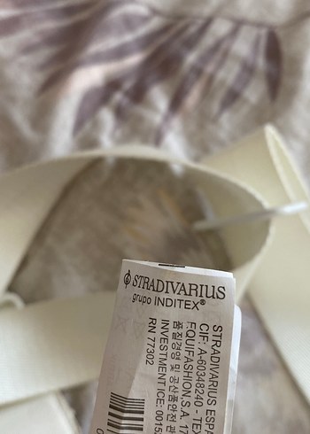  Beden Stradivarius çanta