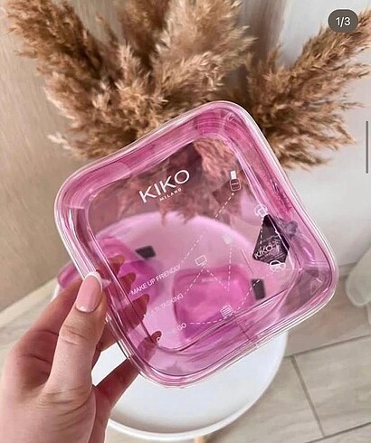 Kiko makyaj çantası