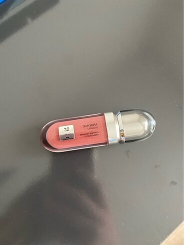 Kiko Kiko glos 32 numara
