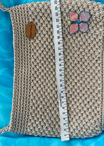 El Örgüsü Bej Omuz Çantası  Kelebek Detaylı - Görsel 5