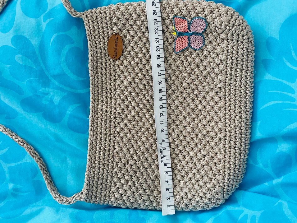 El Örgüsü Bej Omuz Çantası  Kelebek Detaylı - Görsel 5