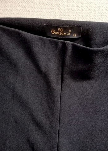 Kadın Siyah Pilili İspanyol Paça Pantolon - Görsel 4