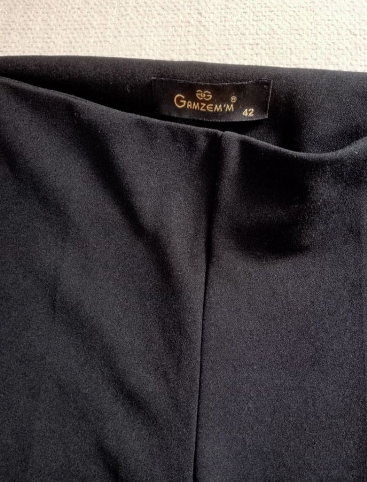 Kadın Siyah Pilili İspanyol Paça Pantolon - Görsel 4