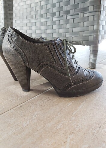 Diğer Oxford model topuklu bootie