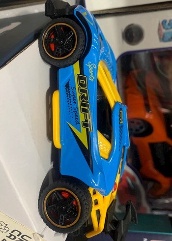 Renkli Yeşil Oyuncak Araba Champion - Görsel 3