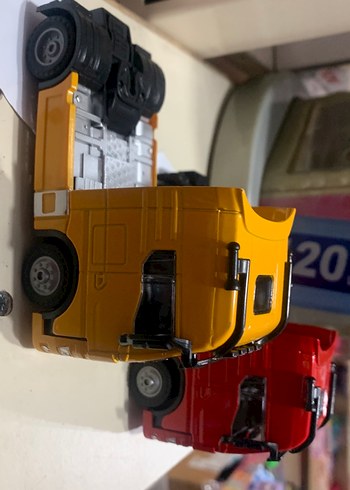 Renkli MAN Oyuncak Kamyonlar - Görsel 2