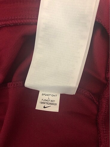 l Beden Nike Barcelona jacket