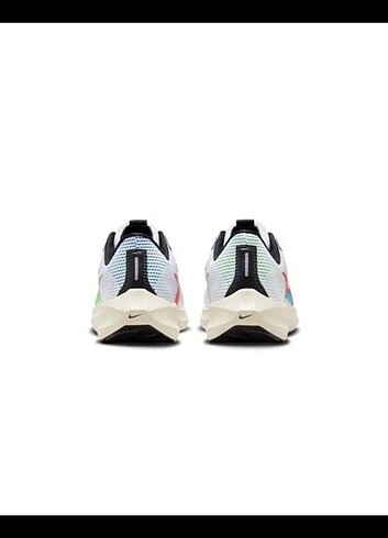 43 Beden çeşitli Renk Orjinal nike air zoom pegasus