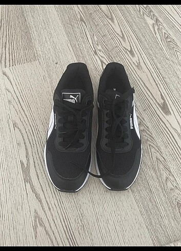 37 Beden siyah Renk Orjinal puma