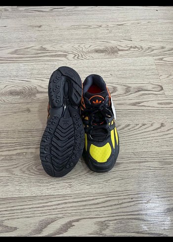 Sarı Desenli Adidas Erkek Koşu Ayakkabısı - Görsel 7