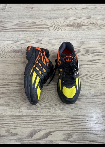 Sarı Desenli Adidas Erkek Koşu Ayakkabısı - Görsel 6