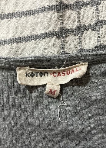 Gri derin V yaka yarım kol - Görsel 4