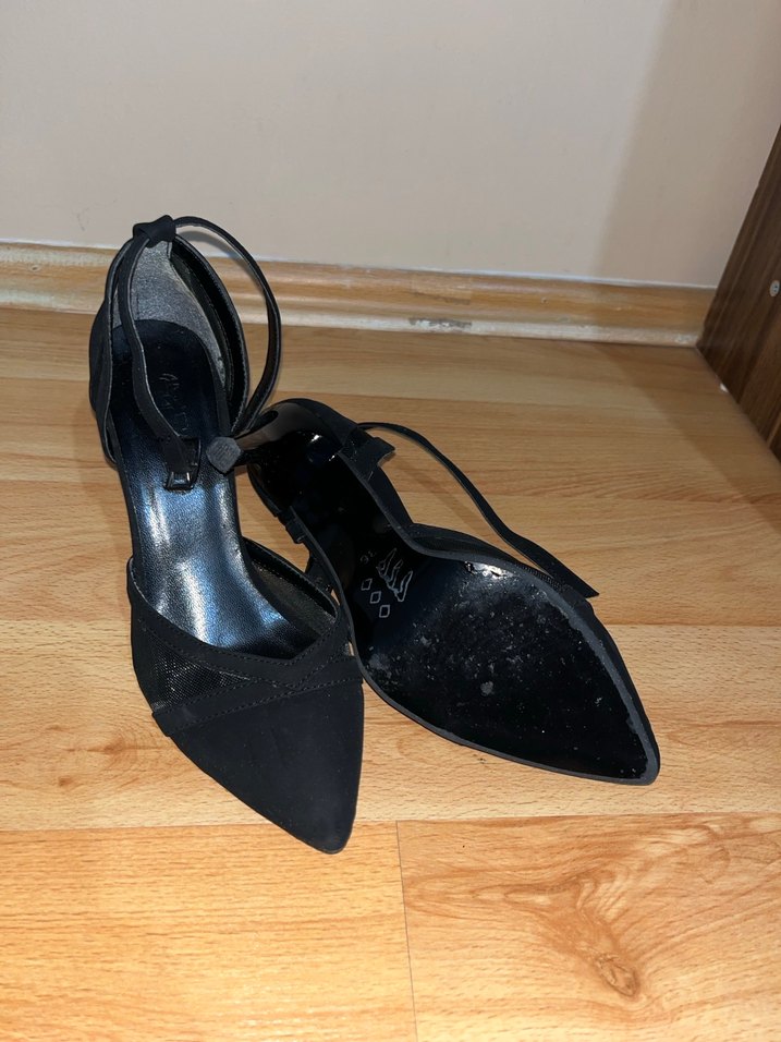 Siyah Süet Topuklu Kadın Ayakkabı - Görsel 5