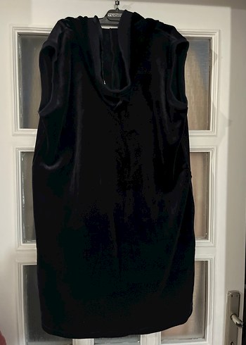 Siyah Kadın Kapüşonlu Kadife Uzun Yelek - Görsel 4