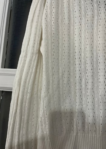Beyaz V Yaka Örgü Kadın Hırka - Görsel 4