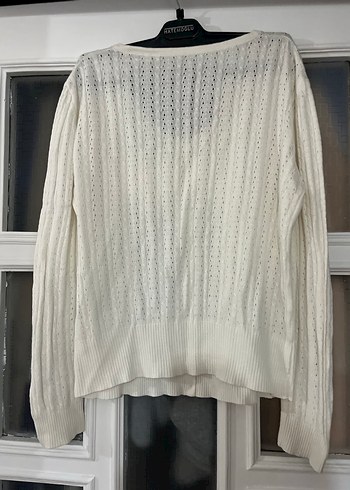 Beyaz V Yaka Örgü Kadın Hırka - Görsel 3