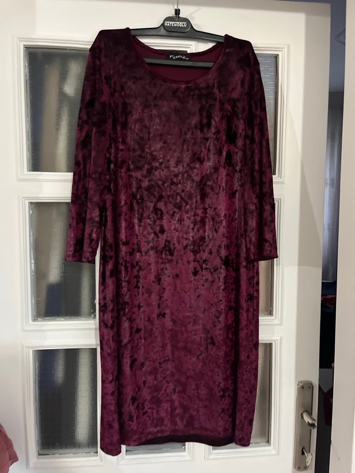 Bordo Kadifeden Uzun Kollu Salaş Kadın Elbise - Görsel 4