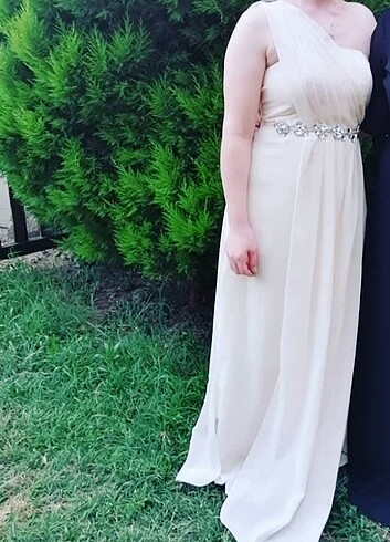 Diğer Helen krem abiye