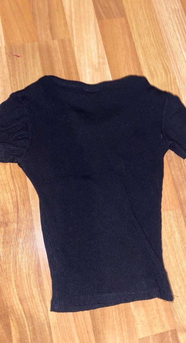 siyah önü detaylı bluz - Görsel 2