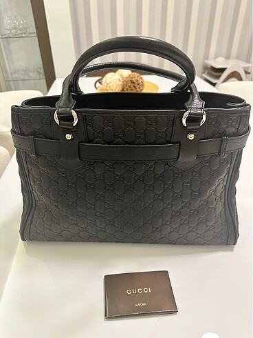 Beden siyah Renk Orjinal Gucci Kol Çantası