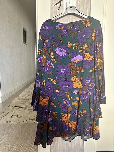 38 Beden mor Renk Mango Çiçek Desenli Fırfırlı Mini Elbise