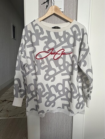 m Beden Baskılı Uzun Sweatshirt