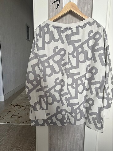 m Beden beyaz Renk Baskılı Uzun Sweatshirt