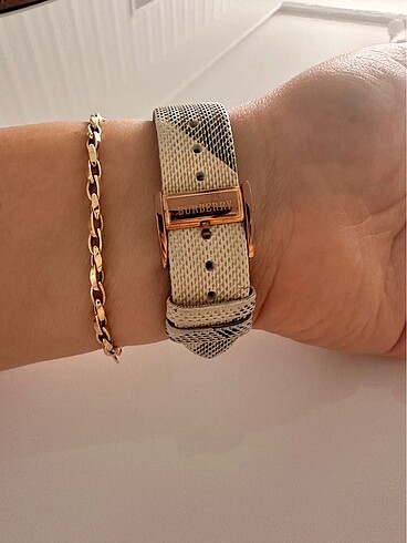 Burberry Burberry BU1360 Kadın Kol Saati