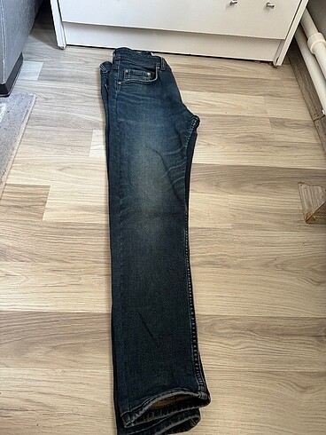 32-33 beden lacivert kot
