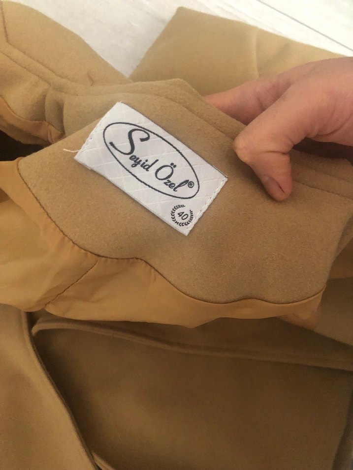 Bej Düğmeli Uzun Kadın Keten Kaban - Görsel 3