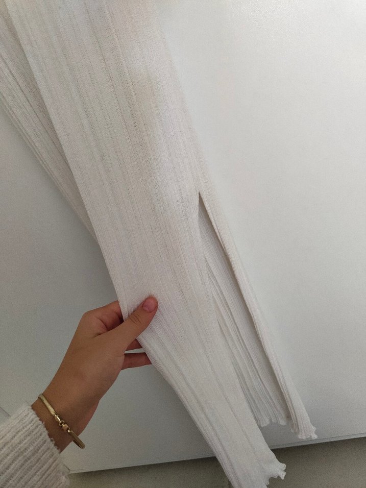 Beyaz Fitilli Uzun Triko Elbise - Görsel 4