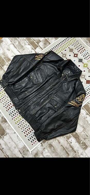 Versace Deri mont