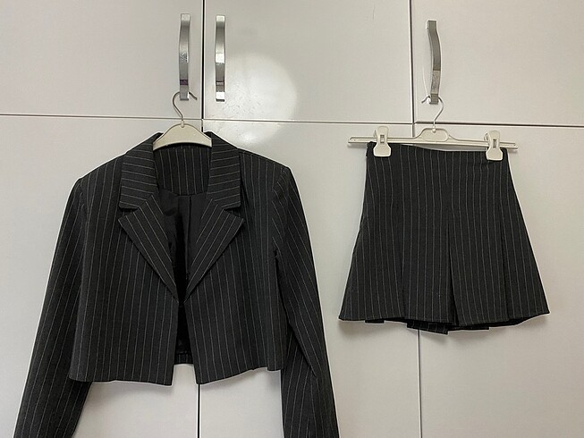 Blazer Ceket Pileli Etek Takım