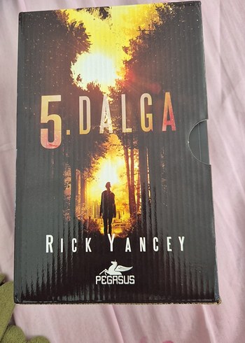 5. Dalga serisi Rick Yancey