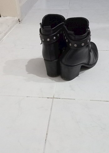 Kadın topuklu bot - Görsel 4