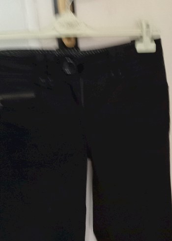 Düğmeli Siyah Kadınketen pantolon - Görsel 3