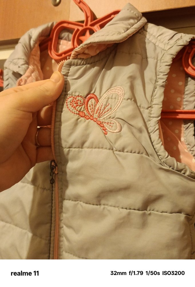 Kız Çocuk İşlemeli Fermuarlı Yelek - Görsel 2