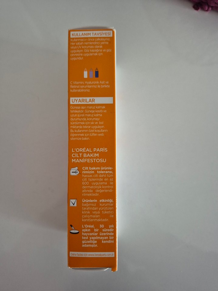 L'Oréal Revitalift Clinical 50+ Güneş Koruyucu - Görsel 4