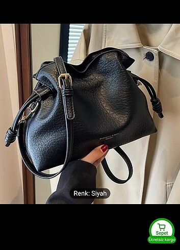 Siyah kadın çanta