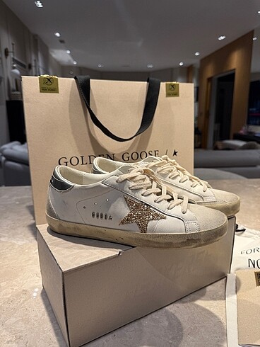 Golden Goose