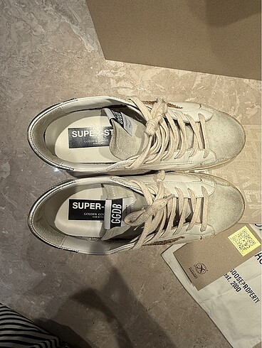 39 Beden beyaz Renk Golden Goose