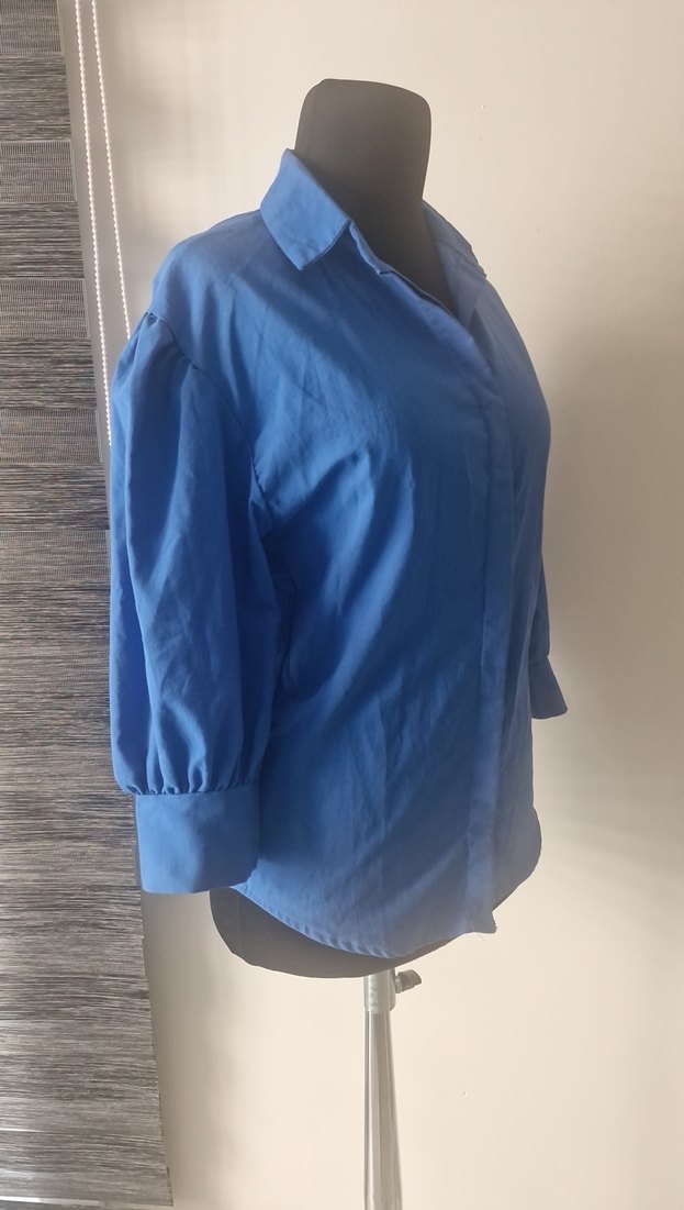 Mavi Balon Kollu Kadın Gömlek - Görsel 3