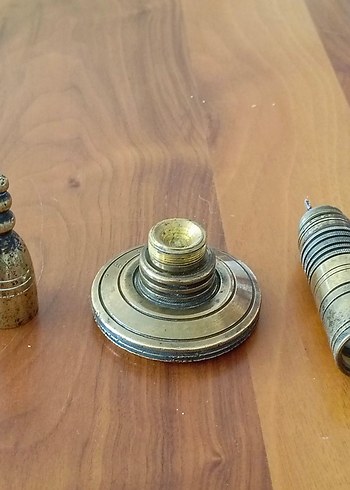 Beden altın Renk Altın Renkli Metal Masa Lambası