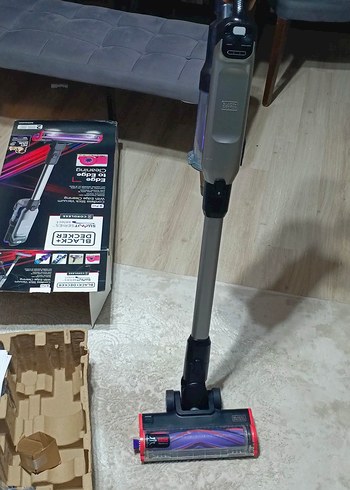 Diğer Black+Decker Kablosuz Dikey Süpürge Gri