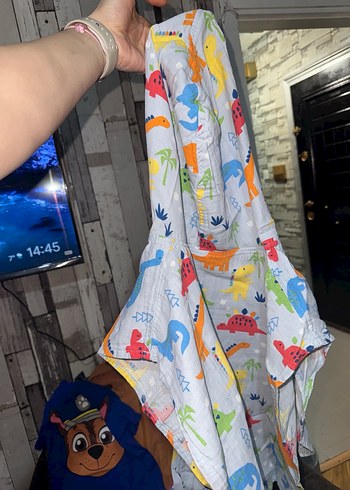 Renkli Desenli Çocuk plaj bornozu panco - Görsel 4