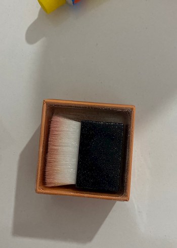 Diğer W7 Sunrise Glow Parlatıcı Allık