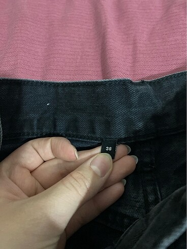 38 Beden siyah Renk trendyolmilla siyah kot pantolon