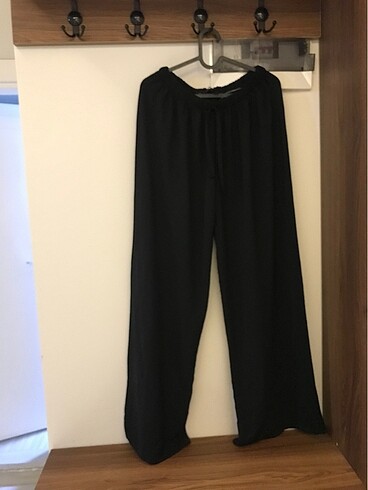 Dökümlü pantolon