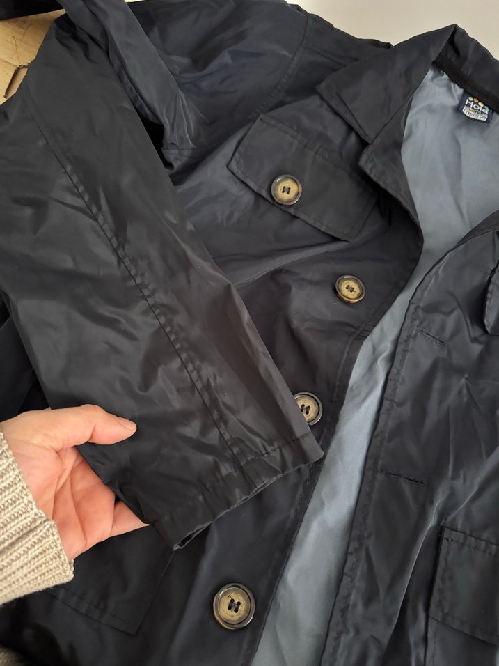 Düğmeli Siyah Erkek çocuk trençkot - Görsel 3